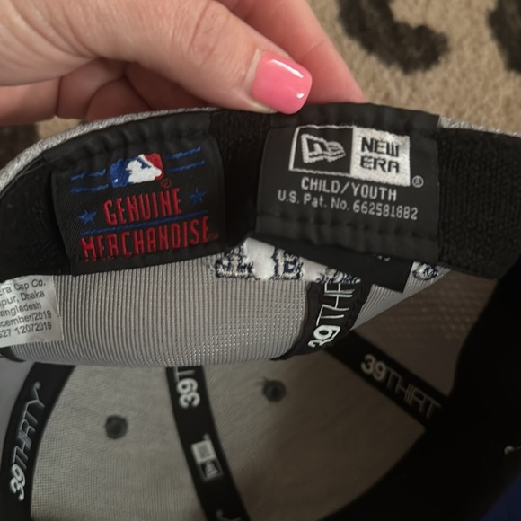 Texas Rangers Hat - Picture 4 of 6